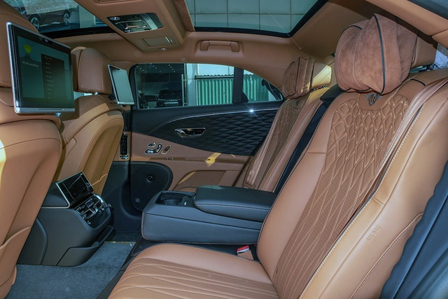 Biệt thự di động Bentley Flying Spur W12 First Edition giá hơn 25 tỷ đồng - Hình 9