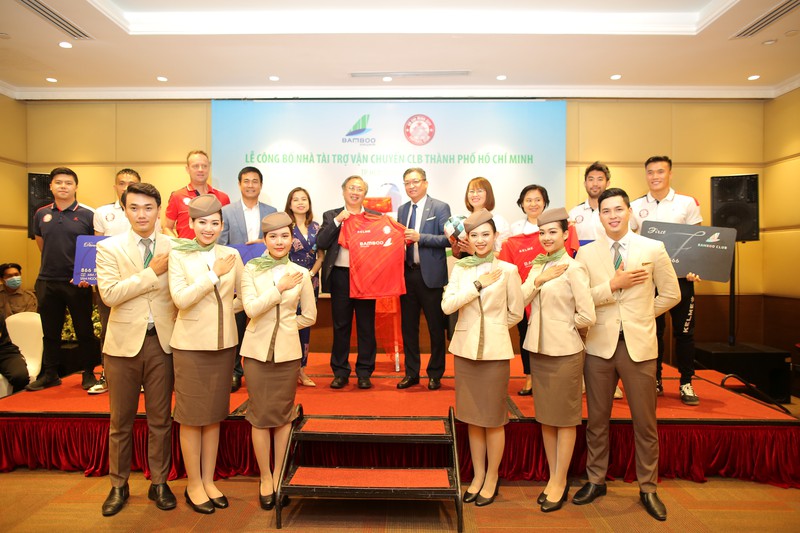 CLB TP.HCM mơ bay cao cùng Bamboo ở V-League 2021 - Hình 1