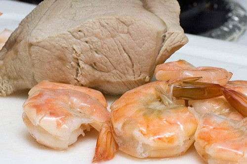 Hấp dẫn với gỏi tôm cuốn tươi ngon - Hình 2