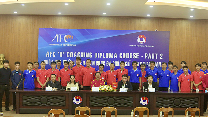 Kết thúc khóa đào tạo HLV chứng chỉ B AFC 2021 - Hình 2