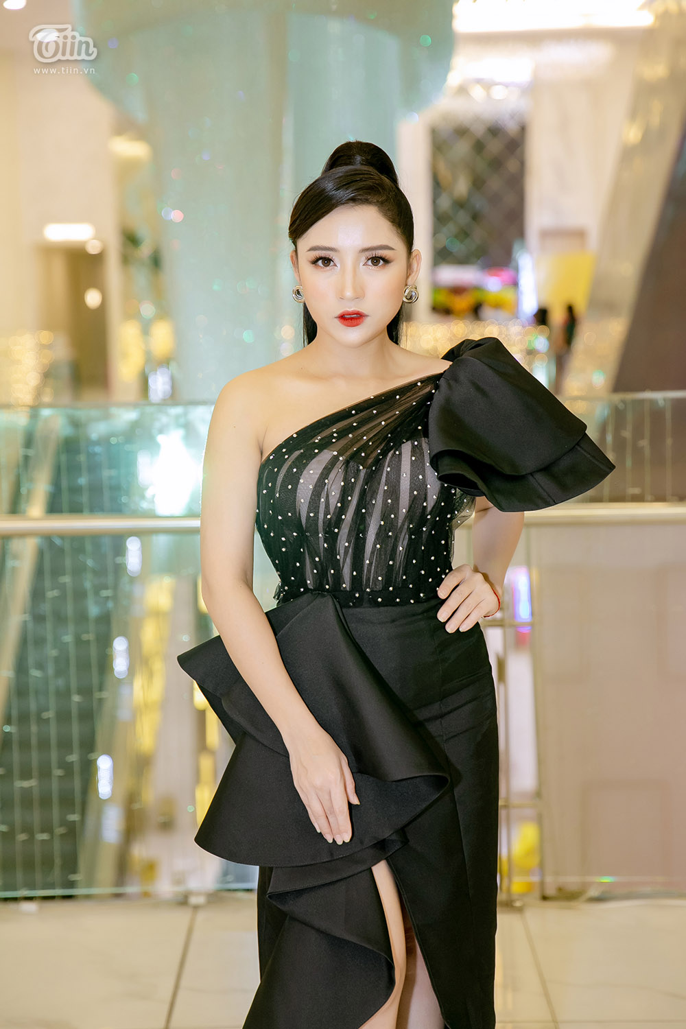 MC Lệ Chi khoe visual gút chóp với nhan sắc không góc chết - Hình 5