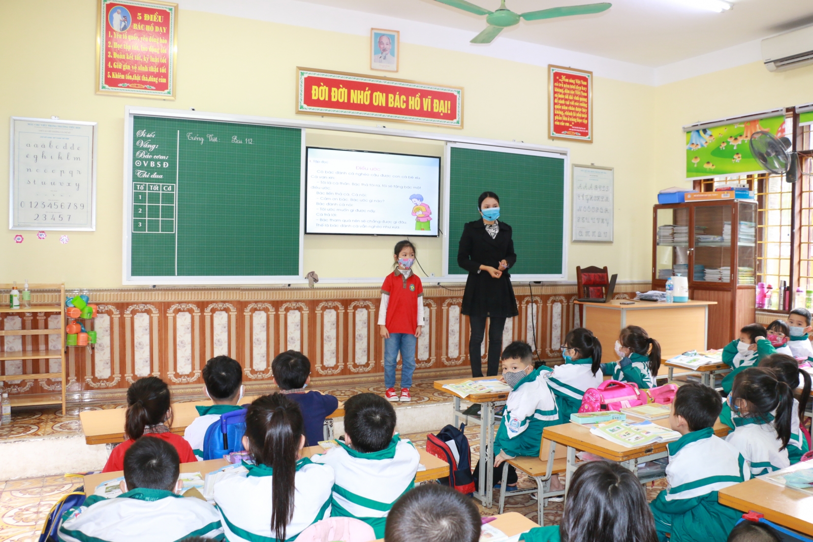 Sở GD&ĐT Nghệ An kiểm tra thực tế hoạt động phòng dịch trong trường học - Hình 1