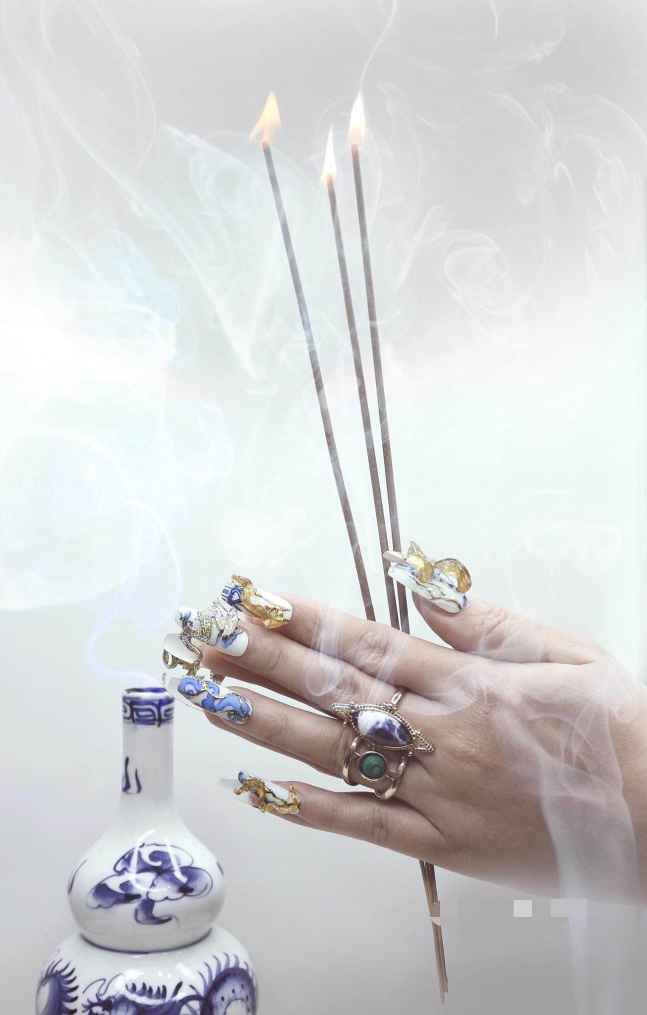 Sửng sốt với bộ nail Cúng ông Công ông Táo có 1-0-2 của 9X Hà Nội - Hình 4