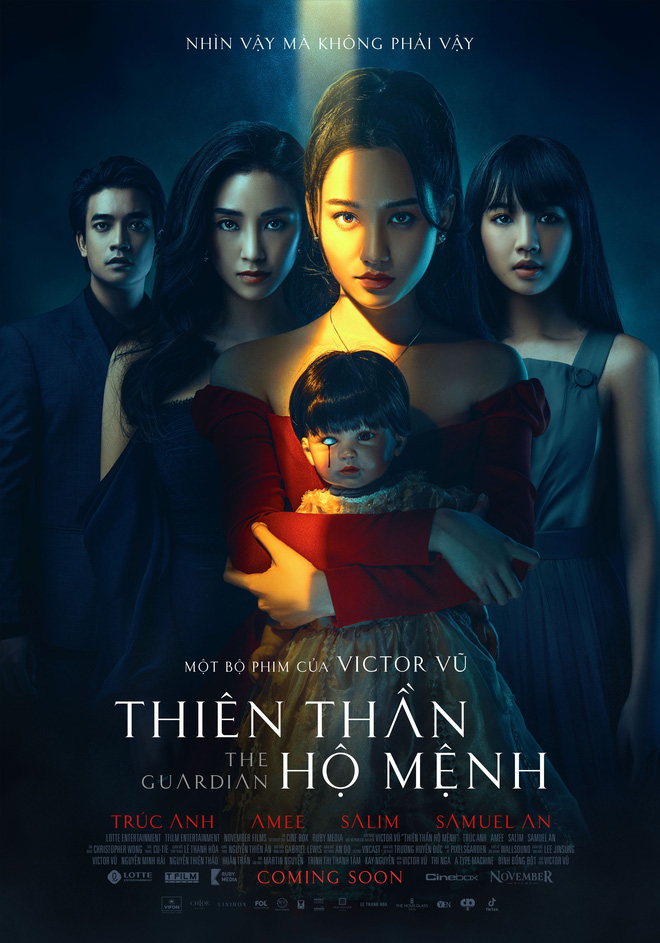 Trúc Anh tay ôm búp bê bùa ngải đậm chất Kẻ hủy diệt, mắt đằng đằng sát khí ở poster Thiên Thần Hộ Mệnh - Hình 1