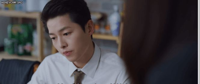 Nhà bị dọa đánh sập, Song Joong Ki vẫn bình thản thả tim hình gái đẹp ở tập 2 Vincenzo - Hình 6