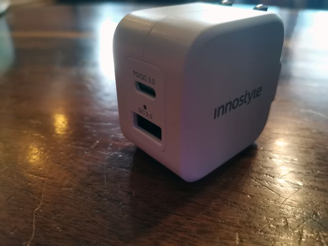 Innostyle MiniGo Pro III - Nạp pin nhanh cho điện thoại game - Hình 5