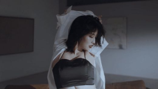 Momo mở màn dự án biểu diễn của TWICE: Khoe vũ đạo đỉnh, body sexy nghẹt thở nhưng biểu cảm lại là điểm yếu? - Hình 1