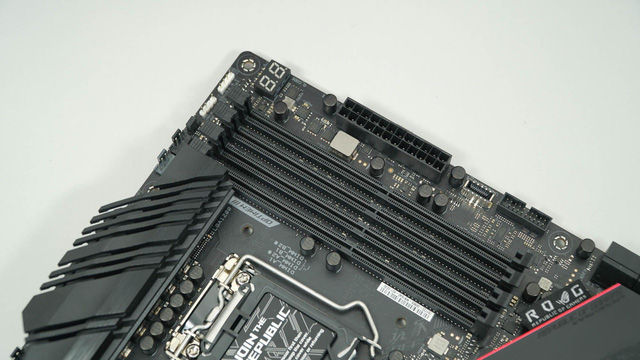 Đập hộp cặp đôi ASUS Z590 TUF và STRIX E-Gaming: Bo mạch chủ đỉnh cao cho anh em lên đời CPU thế hệ 11 - Hình 14