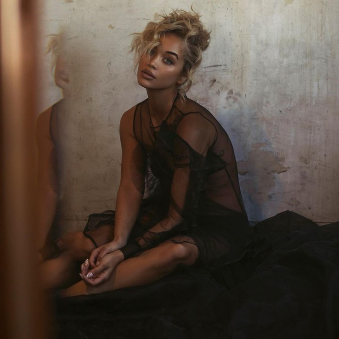 Ngắm vóc dáng nuột nà của mỹ nhân lai Jasmine Sanders - Hình 12