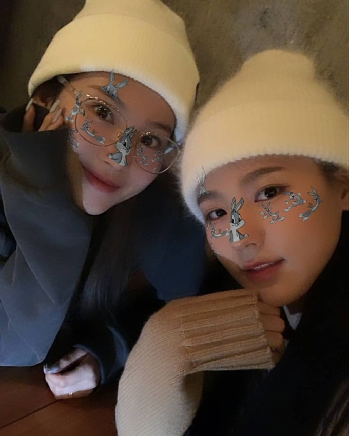Mi Yeon (G)I-DLE và Sana (Twice): Hai visual có sống mũi cần được bảo tồn - Hình 13