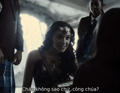 6 cảnh phim đẹp nhức mắt của Justice League bản mới: Wonder Woman như nữ thần, cảnh Flash cân team được khen nhiều nhất! - Hình 2