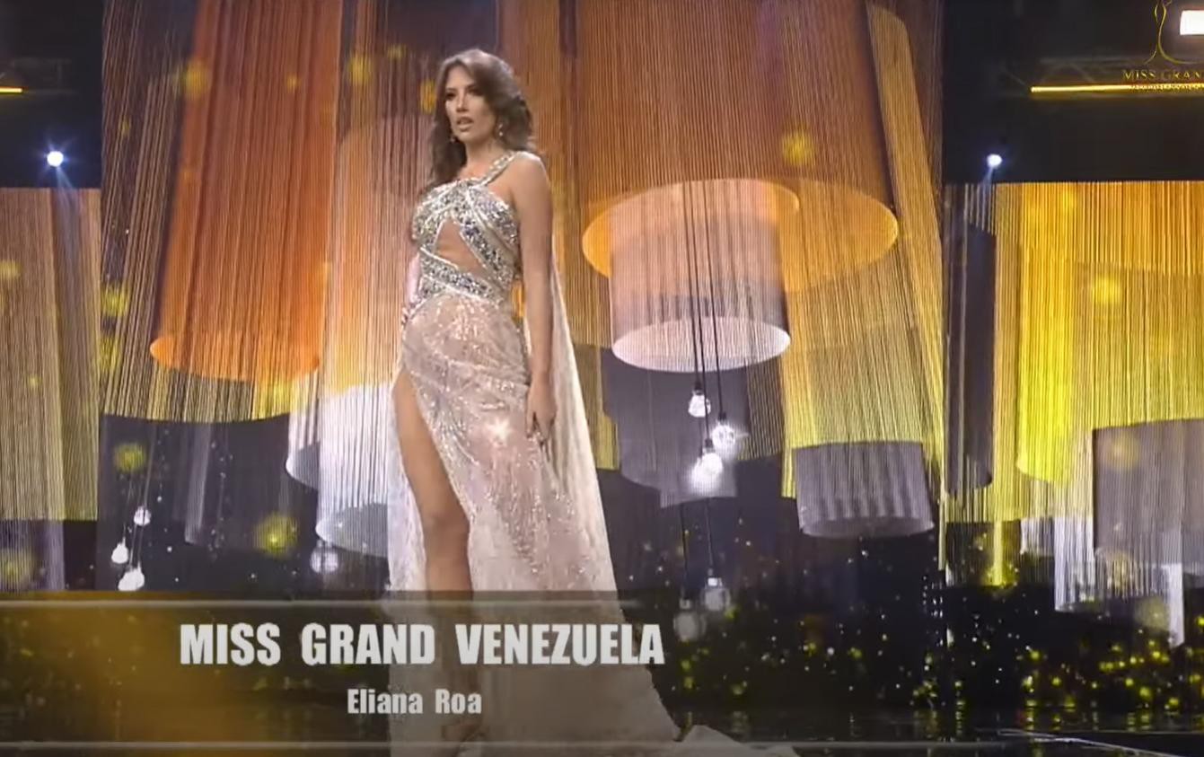 Hoa hậu Venezuela lộ hàng gây sốc, Hoa hậu Panama lột váy tại bán kết Miss Grand - Hình 2