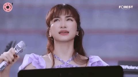 Hòa Minzy - thánh biểu cảm buồn là khóc, vui là cười ở Xuân Hạ Thu Đông Rồi Lại Xuân - Hình 6