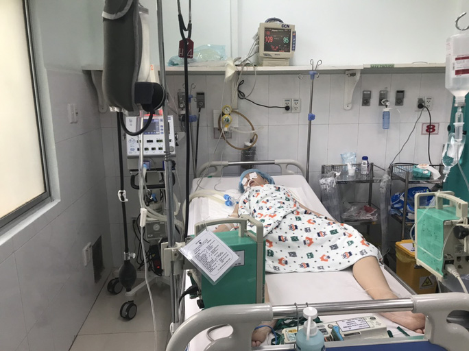 TP HCM tiếp nhận thêm 3 ca nguy kịch sau khi ăn đồ chay - Hình 1