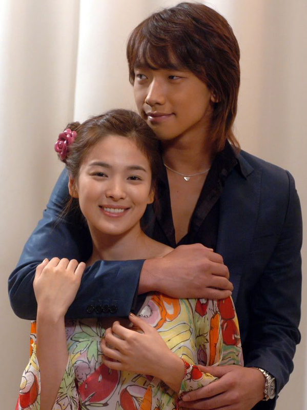 Bi Rain nói gì khi bị đồn hẹn hò với Song hye Kyo? - Hình 1