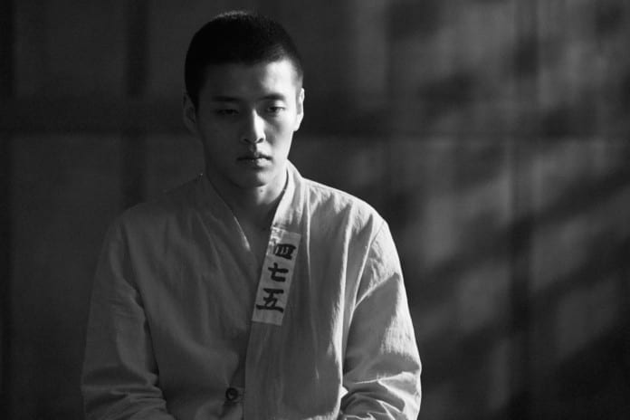Kang Ha Neul - Tài năng điện ảnh xứ Hàn, chinh phục khán giả khi kết đôi cùng Gong Hyo Jin - Hình 2