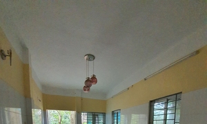 Căn bếp được làm từ đồ bỏ đi - Hình 4