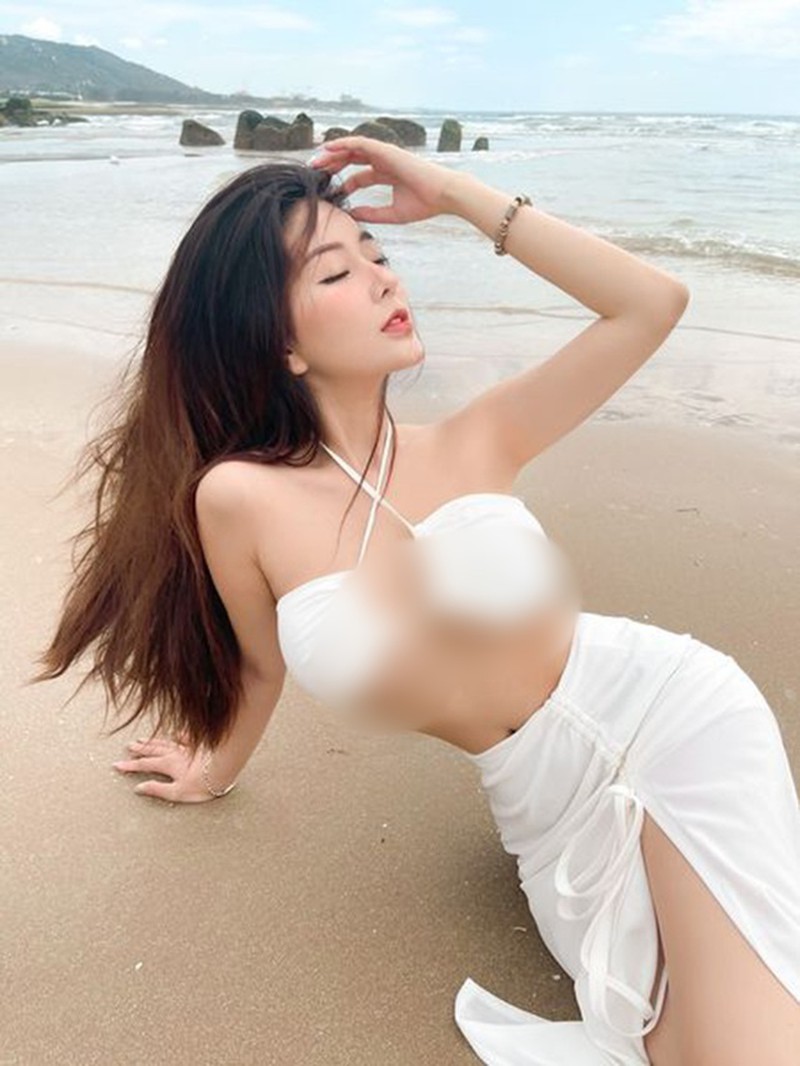 Dàn hot girl Việt khoe đường cong nhìn là mê khi diện bikini - Hình 1