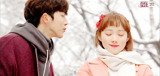 9 cặp đôi đẹp nhức nách ở phim Hàn: Kim Soo Hyun - Seo Ye Ji bao giờ công khai như Son Ye Jin nhỉ? - Hình 24