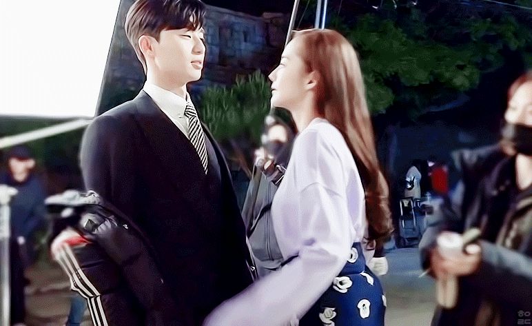 9 cặp đôi đẹp nhức nách ở phim Hàn: Kim Soo Hyun - Seo Ye Ji bao giờ công khai như Son Ye Jin nhỉ? - Hình 6