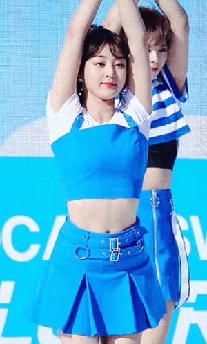 Hóa ra TWICE sở hữu body cực phẩm nhường này: Sana - Jihyo bức tử vòng 1 khủng, Tzuyu và Jungyeon đâu kém BLACKPINK? - Hình 27