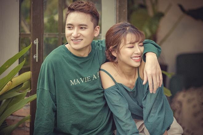 Phan Mạnh Quỳnh và Khánh Vy đẹp rạng ngời theo phong cách Châu Âu trong thánh lễ hôn phối - Hình 4