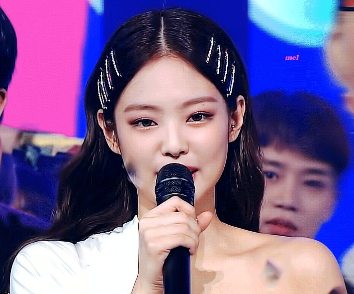 Đây là thời kỳ đỉnh cao nhan sắc của công chúa nhà YG Jennie (BLACKPINK) - Hình 3