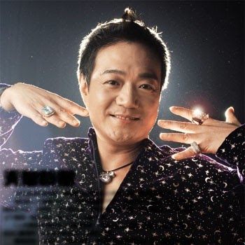 Kim Dung Lo Chan Thuan's Dong Phuong Bui, 61, just found peace with his 57-year-old girlfriend - Photo 2
