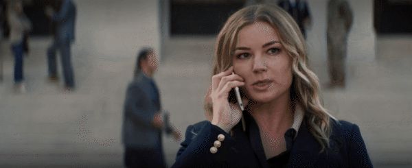 Emily VanCamp - đả nữ tiếp theo của Marvel: Nhan sắc chết người tỏa sáng nhờ loạt phim báo thù, lại có chuyện phim giả tình thật đẹp như mơ - Hình 13