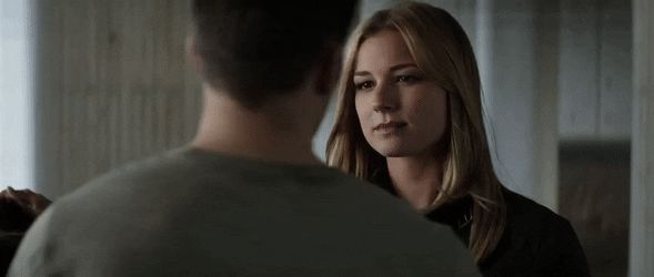 Emily VanCamp - đả nữ tiếp theo của Marvel: Nhan sắc chết người tỏa sáng nhờ loạt phim báo thù, lại có chuyện phim giả tình thật đẹp như mơ - Hình 11