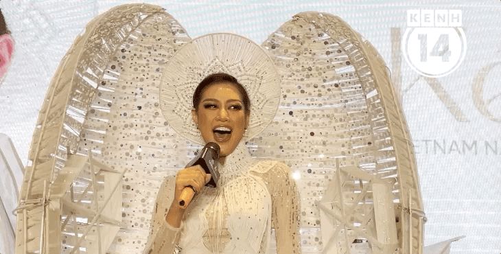 Clip: Khánh Vân công bố trang phục dân tộc sẽ mang sang Mỹ thi Miss Universe 2020, nhưng lại gây tranh cãi vì 1 chi tiết - Hình 6