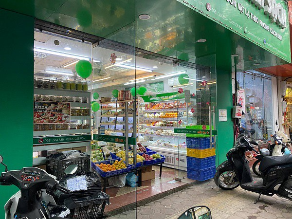 CleverFood đóng cửa toàn bộ hệ thống sau sự cố giòi bò lúc nhúc trong khúc cá kho - Hình 2