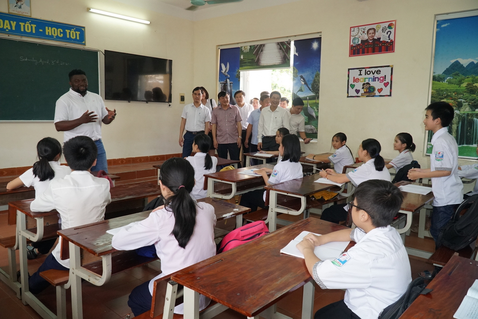Khai giảng CLB ngoại ngữ cộng đồng miễn phí đầu tiên tại Nghệ An - Hình 5