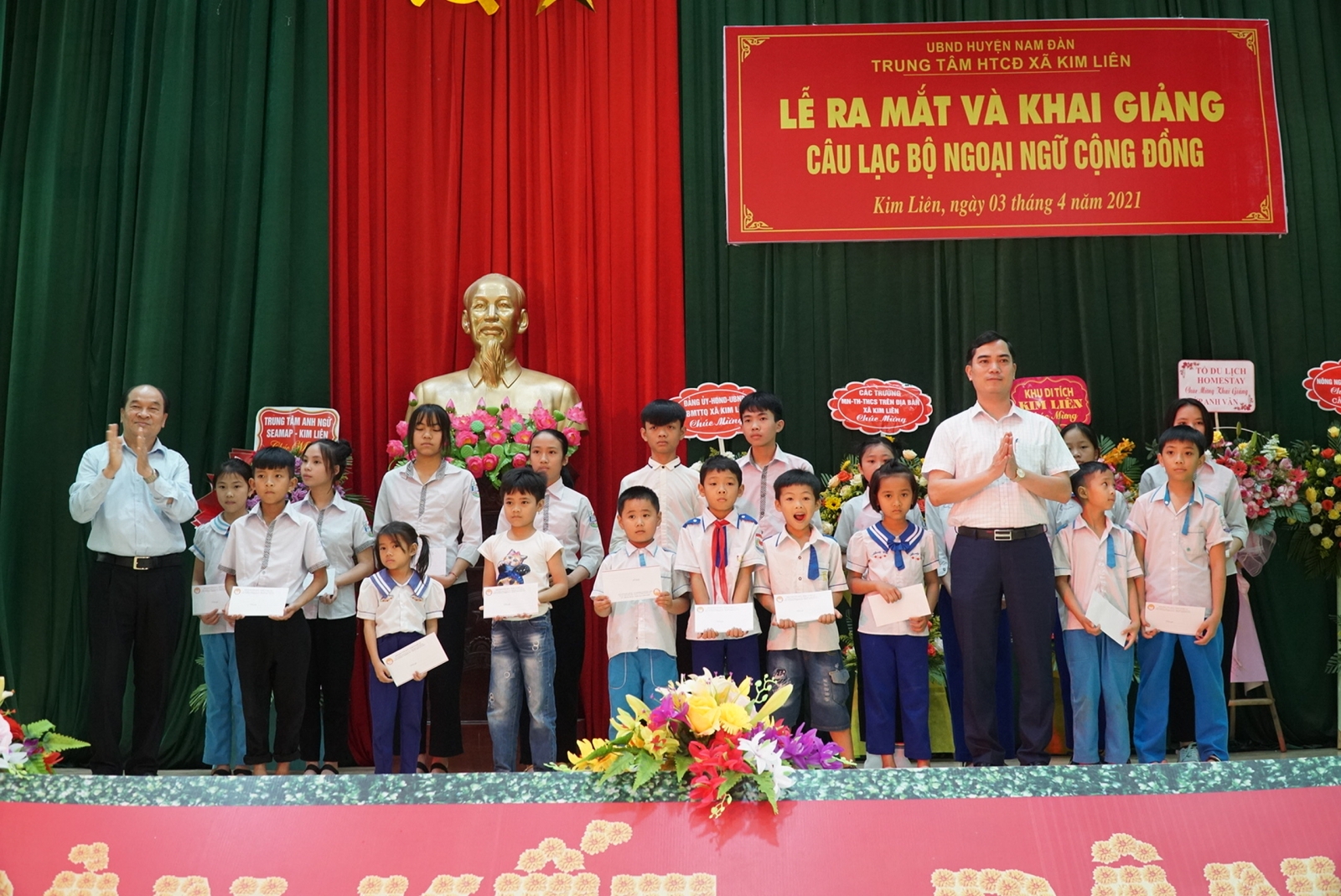 Khai giảng CLB ngoại ngữ cộng đồng miễn phí đầu tiên tại Nghệ An - Hình 3