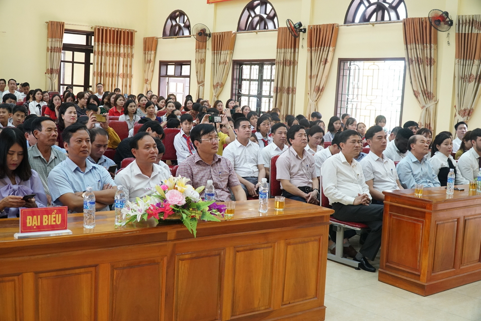 Khai giảng CLB ngoại ngữ cộng đồng miễn phí đầu tiên tại Nghệ An - Hình 2