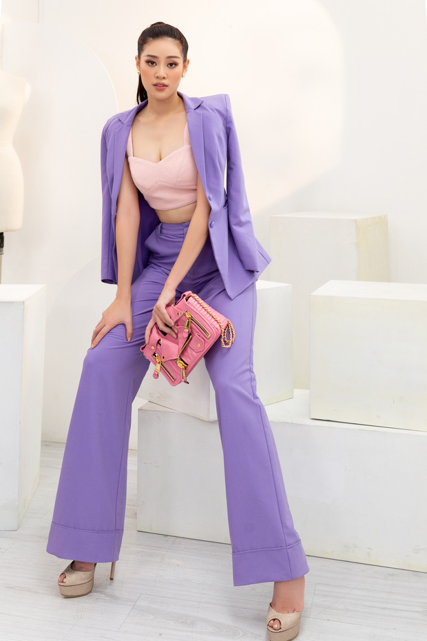 Khánh Vân bị nhắc nhở về cách phối đồ, bật khóc vì xúc động trước giờ đi thi Miss Universe - Hình 7