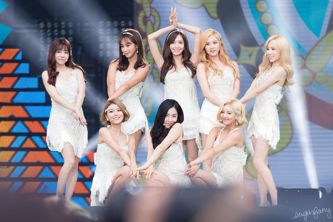 Knet rần rần đào lại khoảnh khắc Yoona làm center của SNSD: Đẹp nghẹt thở, danh xưng nữ thần nhan sắc Kpop từ đây mà ra! - Hình 9