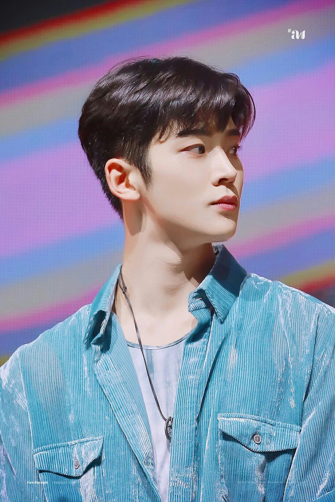 Mật báo Kbiz: Hé lộ list tình cũ của Jisoo (BLACKPINK), Lisa bị nam thần 1m91 phản bội, Kim Woo Bin - Shin Min Ah sắp cưới - Hình 9