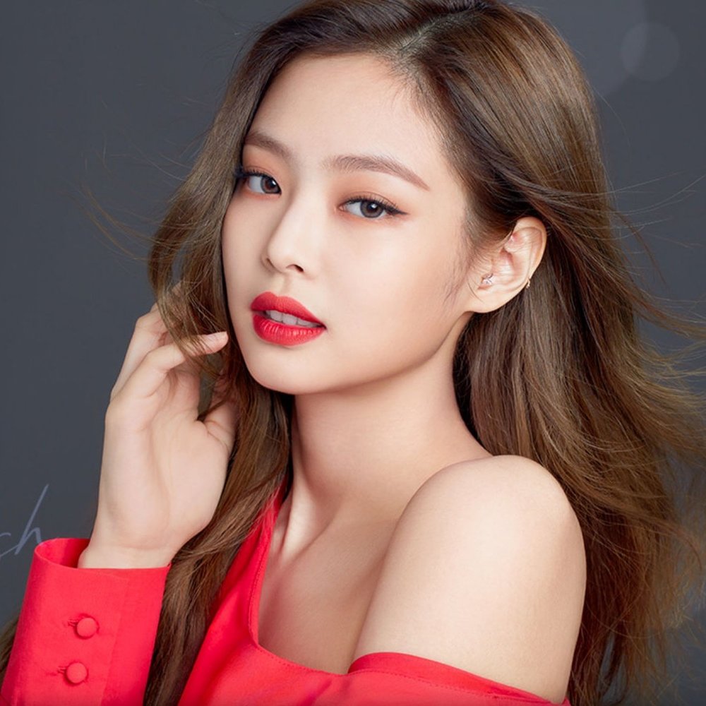 Ngoài Jisoo, BLACKPINK còn những ai đẹp chuẩn Hàn? - Hình 6