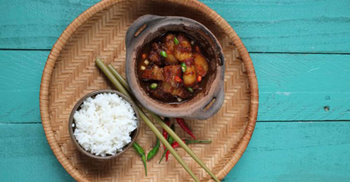 Thịt ba chỉ chưng mắm tép đơn giản ngon cơm cho bữa tối - Hình 1