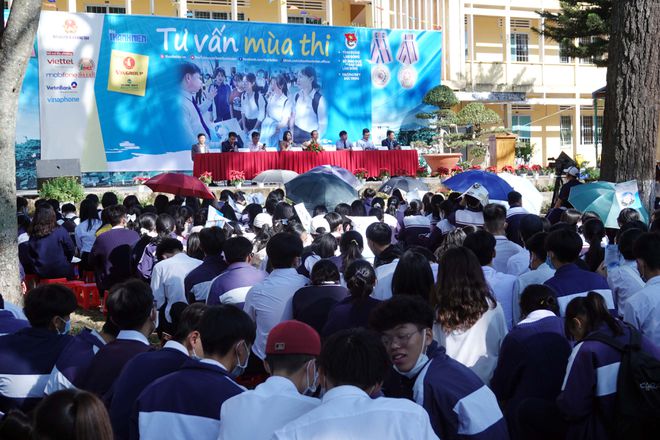 [TRỰC TIẾP] Nhiều phương thức xét tuyển, ngành học mới ở các trường đại học - Hình 2
