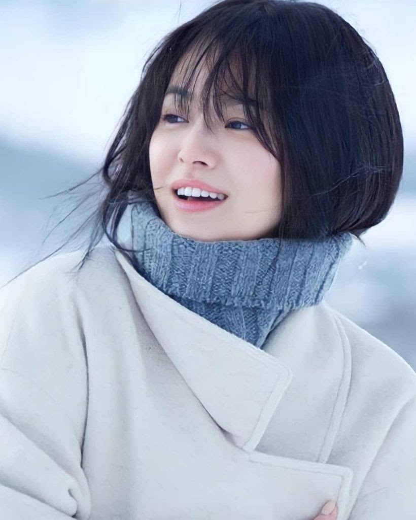Song Hye Kyo tiết lộ từng bị người thân thiết tống tiền và dọa tạt axit, hủy hoại sự nghiệp - Hình 2