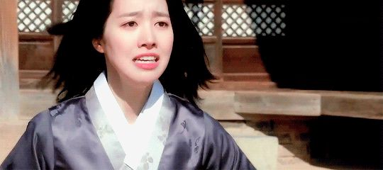 6 cái ôm ngọt tan chảy trên phim Hàn: Son Ye Jin - Hyun Bin vẫn luôn là chân ái! - Hình 16