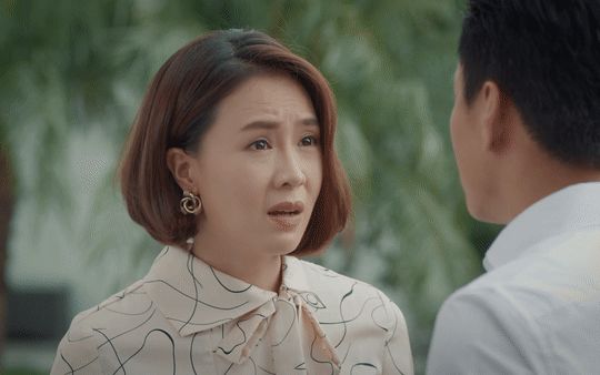 Ngoài thương trường, mâu thuẫn gia đình, Hướng dương ngược nắng còn có gì? - Hình 1