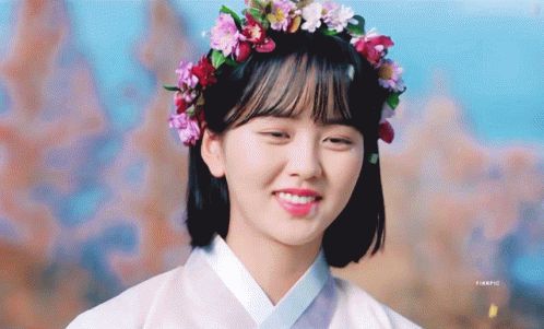 Mặt Trăng Ôm Mặt Trời có 2 sao nhí họ Kim dậy thì đỉnh cao: Kim Yoo Jung đã xinh còn bốc lửa, Kim So Hyun vịt hóa thiên nga - Hình 16