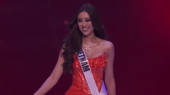 Ngoài Hừng Đông của Khánh Vân, đây là Top 10 bộ đầm dạ hội đẹp nhất Bán kết Miss Universe 2020 - Hình 2