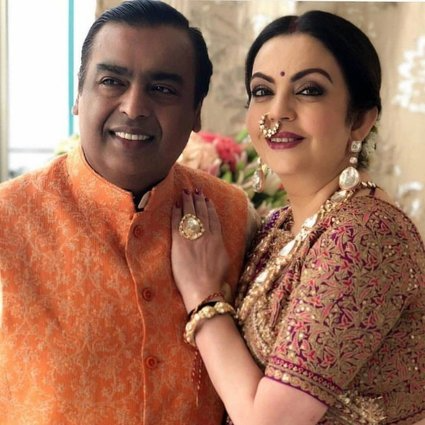 Nita Ambani - Nữ vũ công góp phần đưa chồng Mukesh Ambani thành tỷ phú số 1 châu Á - Hình 4