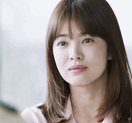 4 kiểu tóc đẹp xuất sắc của Song Hye Kyo: Kiểu nào cũng xinh và hack tuổi cực đỉnh - Hình 11