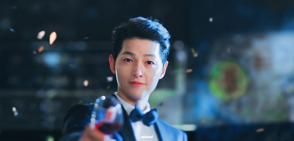 Song Joong Ki xem xét vai người hầu tái sinh thành cậu chủ, diệt gọn gia đình tài phiệt trong bom tấn báo thù - Hình 3