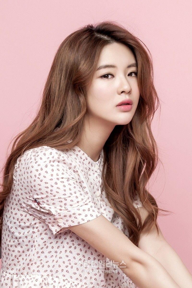 Lee Sun Bin - bạn gái Lee Kwang Soo gây xúc động khi nhắn nhủ bạn trai sau 11 năm ở Running man - Hình 1
